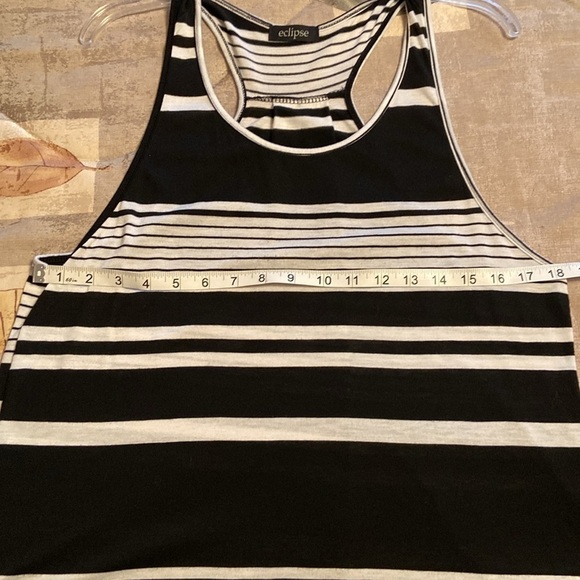 🔥3-$10🔥 Eclipse racer back tank - Picture 2 of 7
